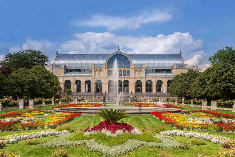 Les jardins botaniques (Flora und Botanischer Garten)