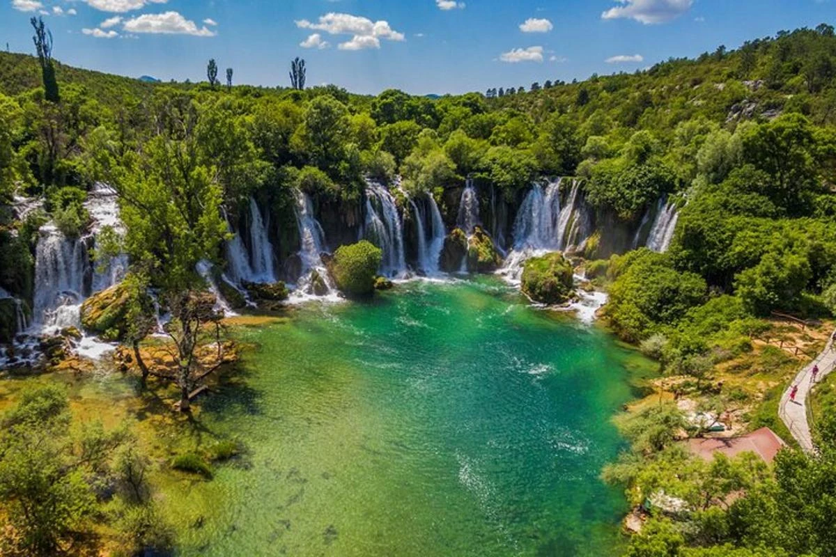 Les Chutes de Kravica